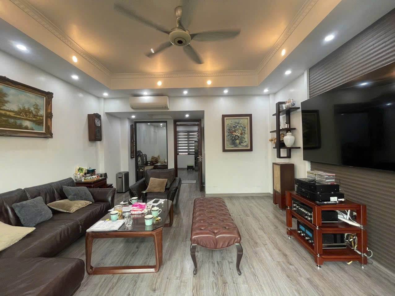 SIÊU PHẨM LÔ GÓC NHÀ DÂN XÂY VÂN CANH, HOÀI ĐỨC, 40M, Ô TÔ ĐỖ NGỦ , THANG MÁY ,KINH DOANH SIÊU TÓT