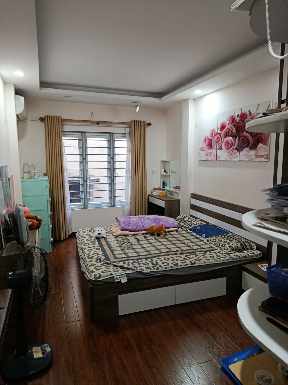 Bán nhà 35m2 5 tầng Mỹ Đình cạnh UBND phường Mỹ Đình đang ở rất có lộc