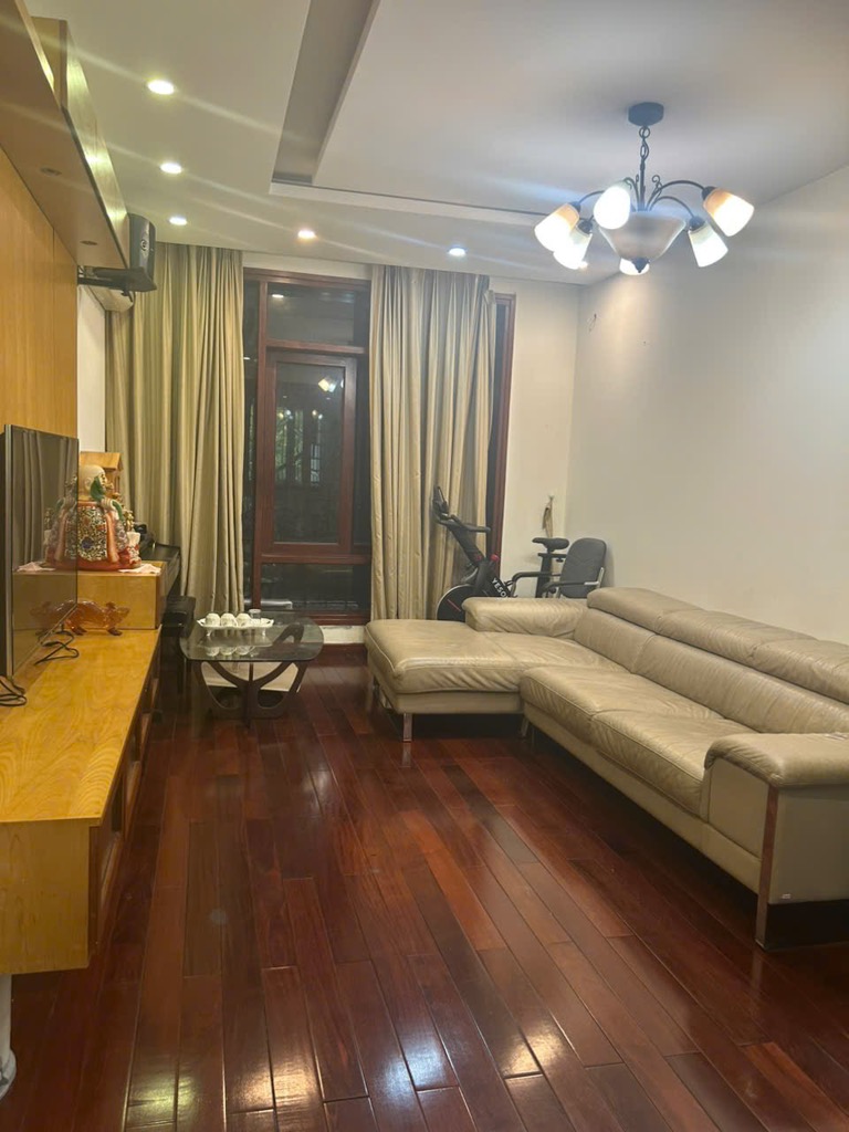 Vương Thừa Vũ,50m phân lô cuộn mình giữa phố, ô tô vòng quanh nhà