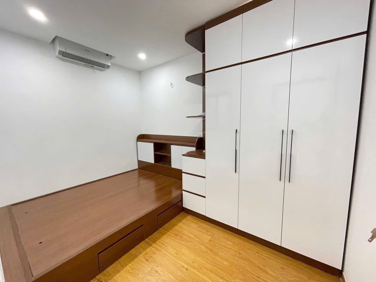 A7 TT ĐHSP – 199.3 Trần Quốc Hoàn – 41/90m² – 4.4 Tỷ – Cầu Giấy