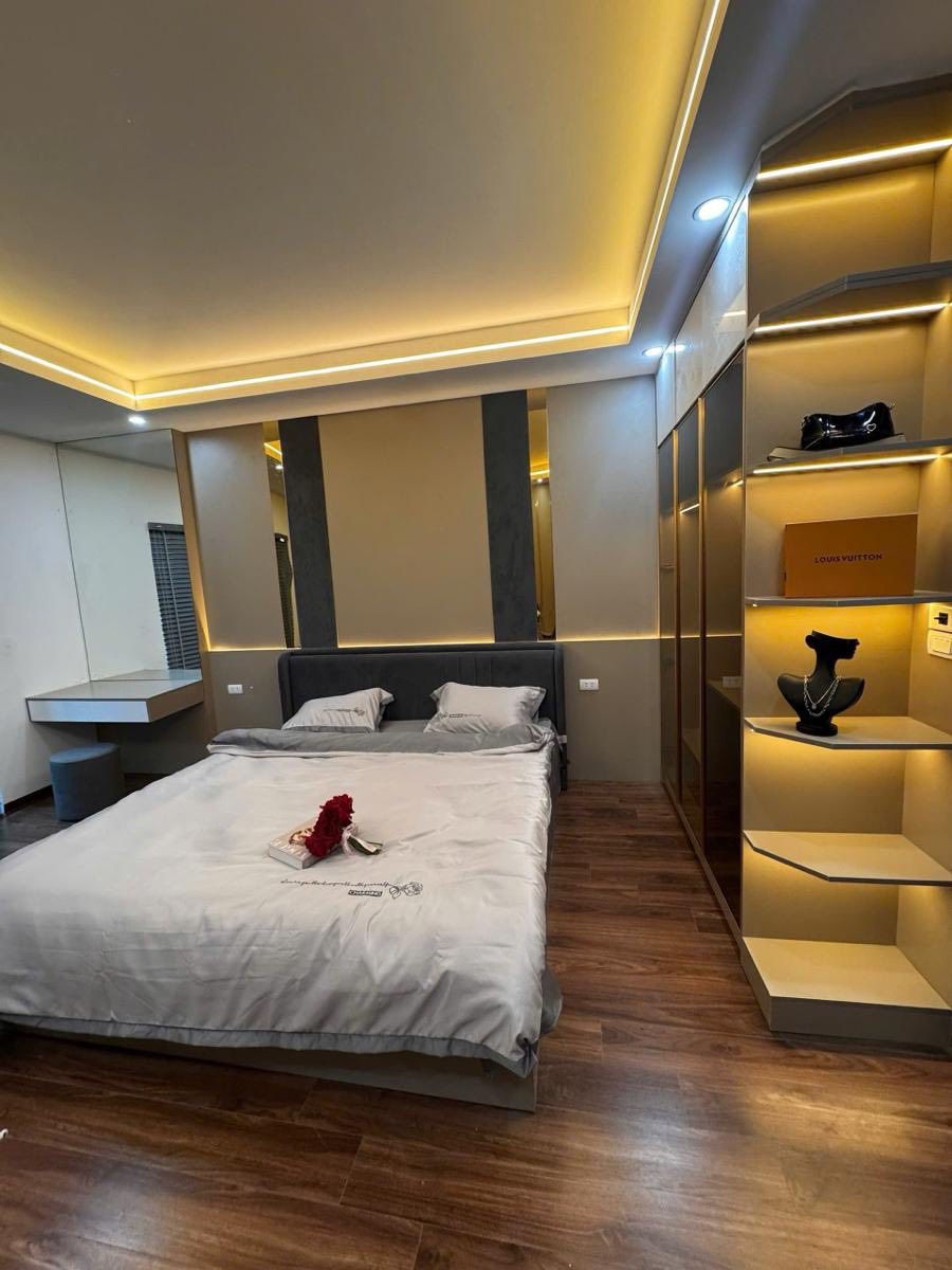 BÁN NHÀ SIÊU PHẨM XUÂN LA – TÂY HỒ, CÁCH HỒ TÂY VÀI BƯỚC – FULL NỘI THẤT CAO CẤP – 31M² – GIÁ CHỈ 7,7 TỶ !!!