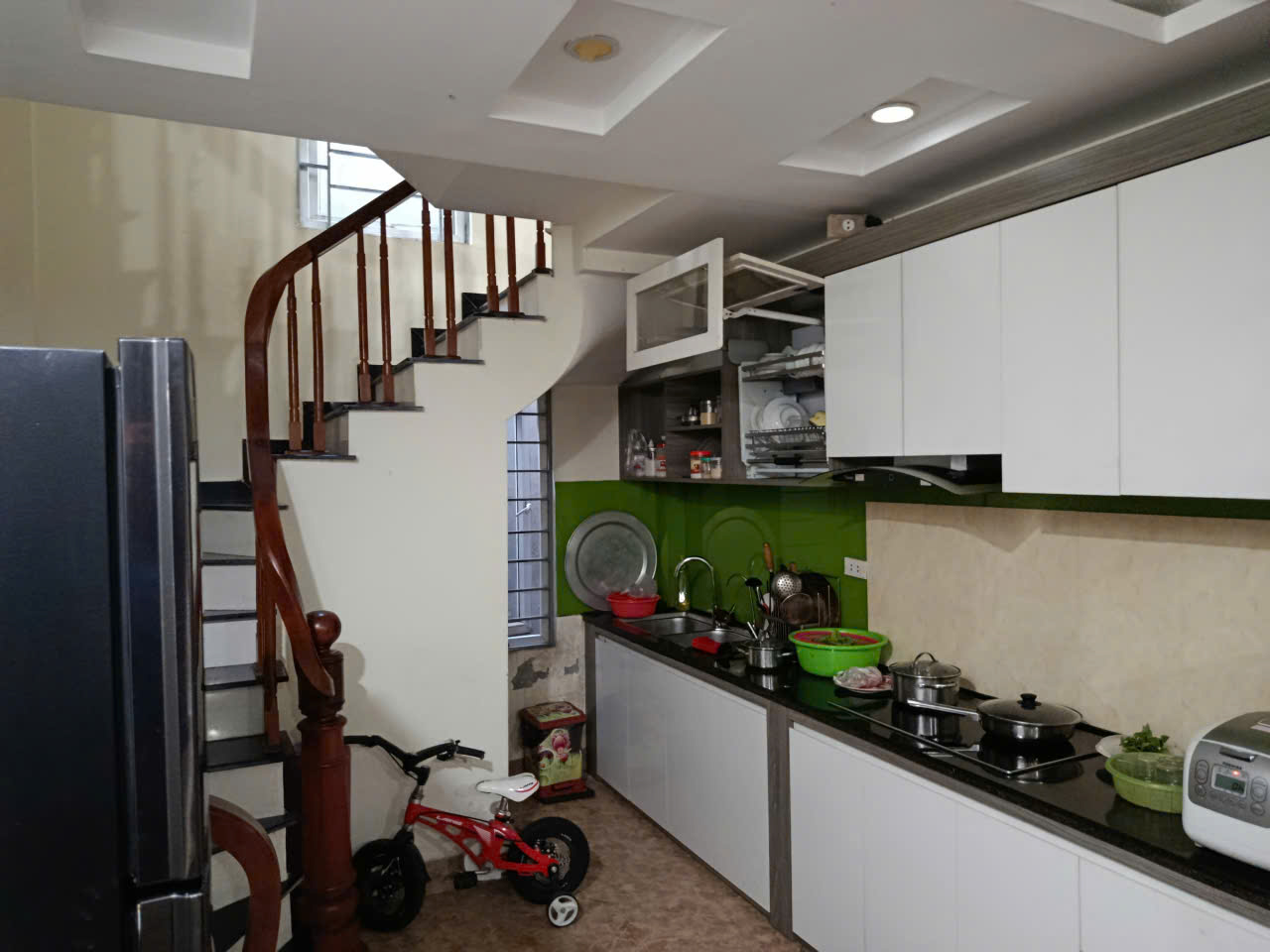 Bán nhà 35m2 5 tầng Mỹ Đình cạnh UBND phường Mỹ Đình đang ở rất có lộc