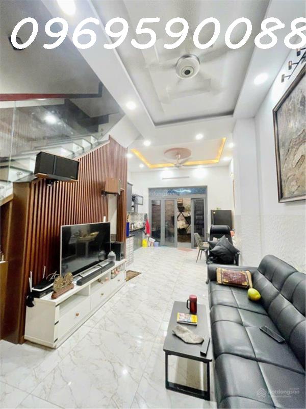 BÁN NHÀ HXH Tân Sơn Nhì Tân Phú 60m2, 3 Tầng 4PN, SHR. Giá CHỈ 6 Tỷ