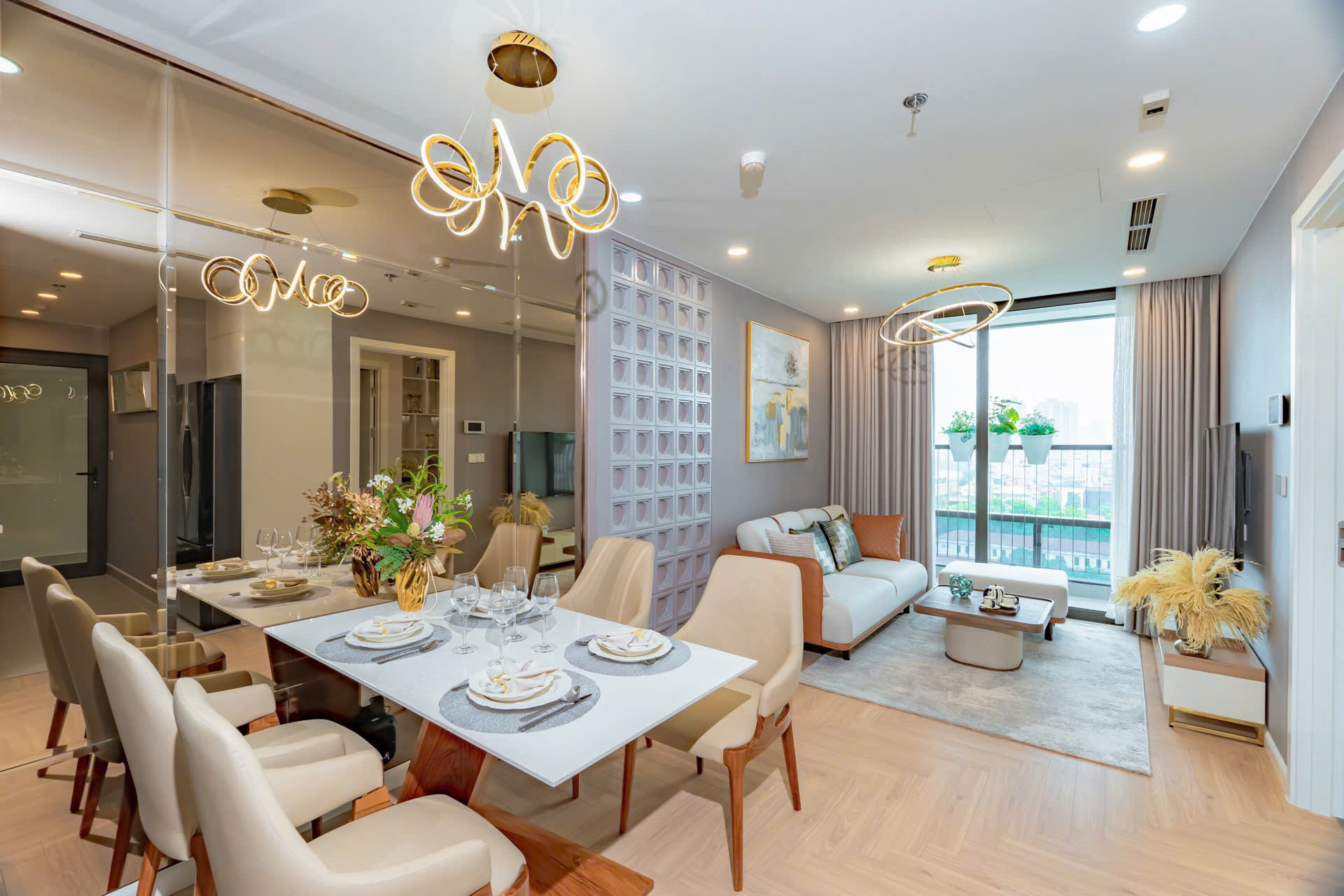 SỞ HỮU CĂN HỘ KHÁCH SẠN CAO CẤP 2PN+2VS, DIỆN TÍCH 70M² – GIÁ CHỈ GẦN 6 TỶ