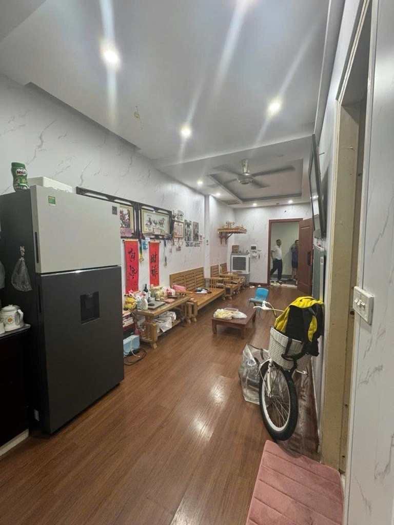 Nghiêm Xuân Yên 65m dưới 4 tỷ, full nội thấy, cực thoáng