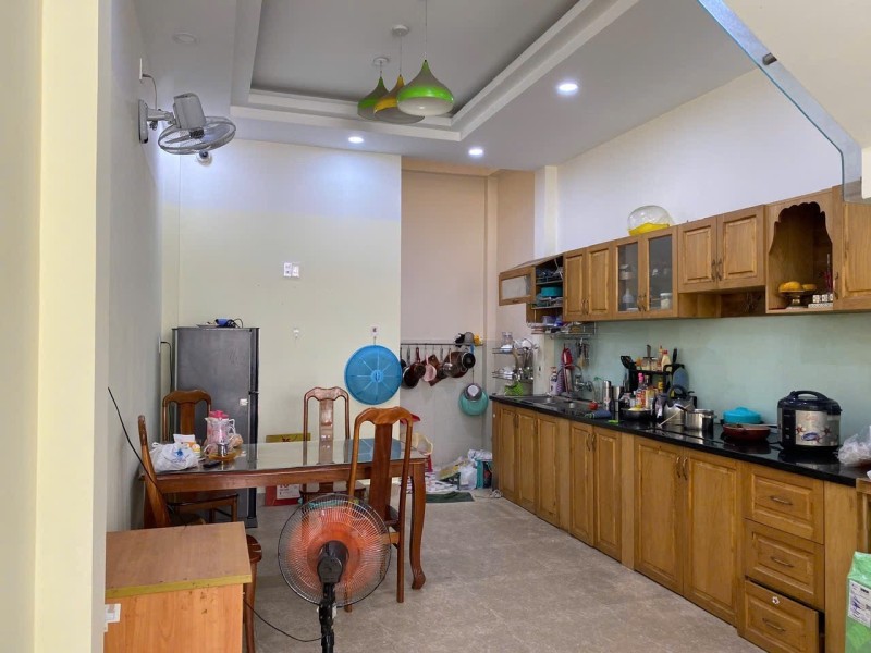 BÁN NHÀ ĐẸP 4 TẦNG HẺM XE HƠI – KHU VIP LINH TRUNG THỦ ĐỨC. GẤP BÁN- GIÁ CHỈ 5.9 TỶ SAU NHIỀU LẦN GIẢM CHÀO