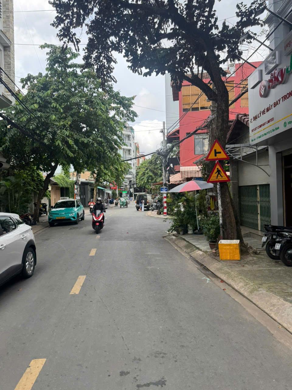 **Bán nhà hẻm 33 Trần Văn Quang** phường 10 Tân Bình (5×15) 3 lầu