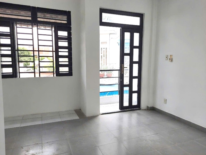 Bán Nhà 2 Tầng Hẻm Xe Hơi Linh Chiểu – Chỉ 5 Tỷ Nhỉnh – Cho thuê 8tr/th – Gần ĐH Ngân hàng