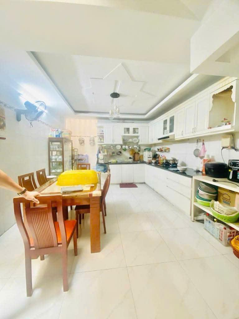 Bán nhà HXH Trường Chinh, phường 14, Tân Bình (4*10) 4 tầng, 7 tỷ