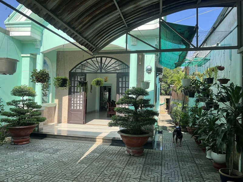 Bán nhà mặt tiền KD Ful thổ, Phan Văn Đối, Bà Điểm, Hóc Môn. 1028m2, cho thuê 30tr. tháng