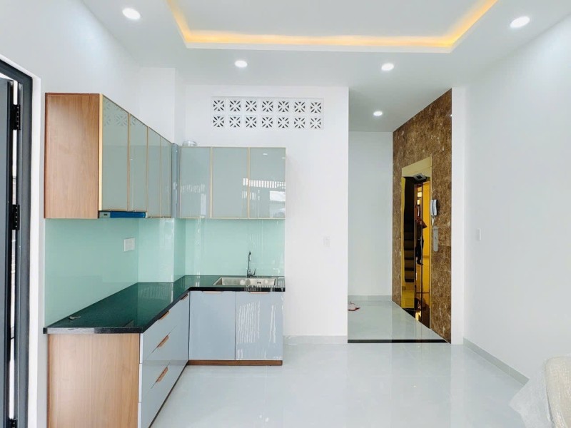 BÁN NHÀ PHÚ NHUẬN OTO VÀO NHÀ 50M2 4 TẦNG THANG MÁY NGANG 4M NỞ HẬU KD HOÀNG DIỆU 8.9 TỶ