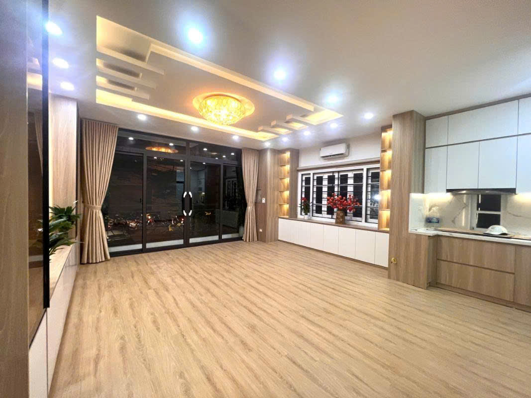 ĐANG BÁN NHÀ NGÕ 521 TRƯƠNG ĐỊNH – Ô TÔ VÀO NHÀ – 45M² x 6 Tầng – Gần hồ ĐỀN LỪ hơn 12 TỶ
