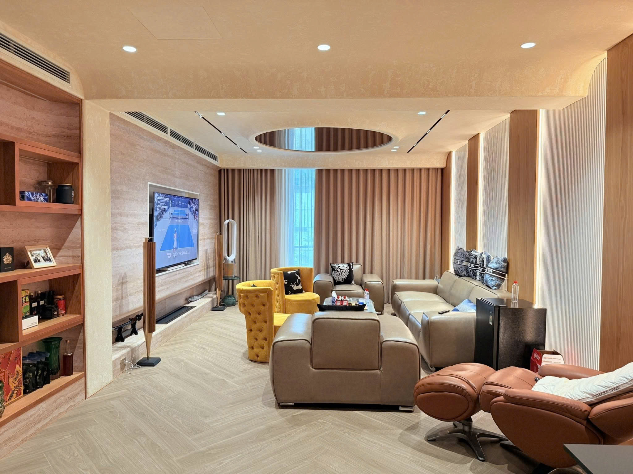 BÁN NHÀ MẶT ĐƯỜNG LÁNG, ĐỐNG ĐA – 120M² x 5T THANG MÁY – VỈA HÈ Ô TÔ TRÁNH – KINH DOANH