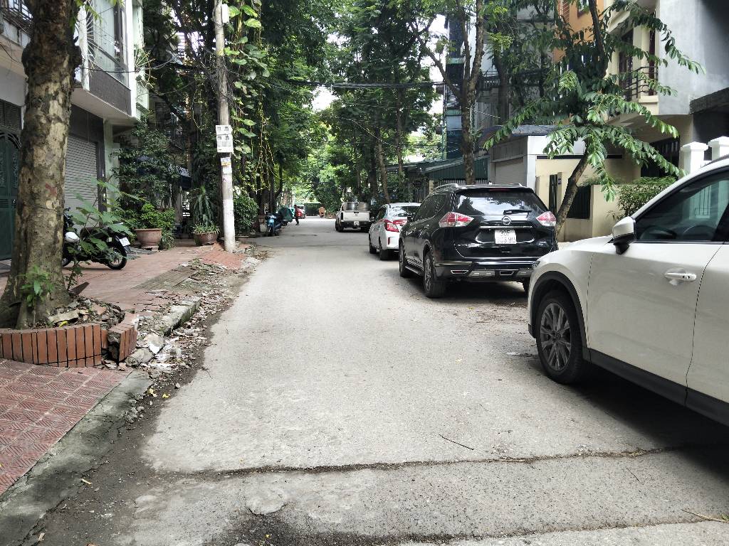 PHÂN LÔ CẦU DIỄN – Ô TÔ TRÁNH – KINH DOANH– AN SINH ĐỈNH