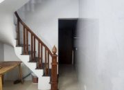 Cho thuê nhà nhoc 462 Đường Láng, 3 tầng x 30m2, 3 ngủ, 10.5 triệu vào ngay