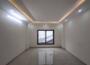 Cho thuê nhà ngõ Đê Tô Hoàng, 5 tầng x 30m2, 3 ngủ, 13 Triệu có thương lượng
