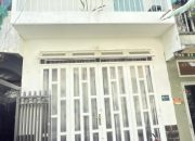 Bán nhà 2 mặt hẻm, xe hơi vào tận cửa, đường Lê Quang Định, Phường 11, Bình Thạnh