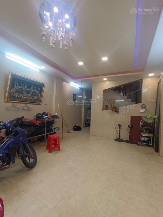 Bán nhà mặt tiền Hồng Lạc, Tân Bình, 60m2, vuông vức, nở hậu, nhỉnh 10 tỷ