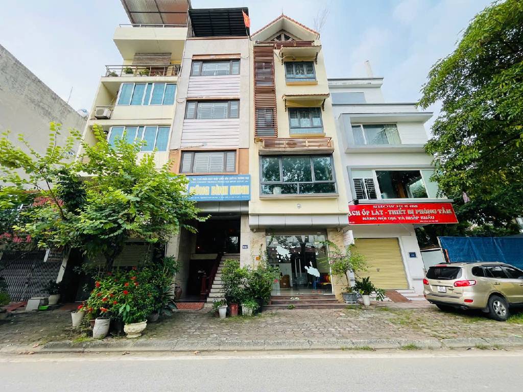 SIÊU PHẨM KIỀU MAI _ PHÂN LÔ CONTENERT TRÁNH VỈA HÈ ĐÁ BÓNG _ HAI MẶT Ô TÔ TRÁNH _ NGÕ TO HƠN PHỐ _ KINH DOANH MỌI LOẠI HÌNH _ VIEW BINH ĐOÀN CƠ ĐỘNG _ NGÕ THÔNG VÒNG QUANH.