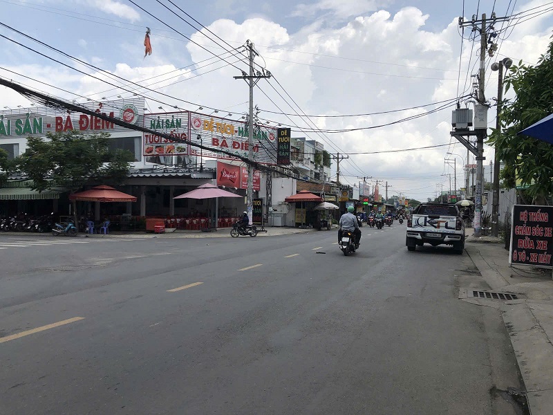 Bán nhà mặt tiền KD Ful thổ, Phan Văn Đối, Bà Điểm, Hóc Môn. 1028m2, cho thuê 30tr. tháng