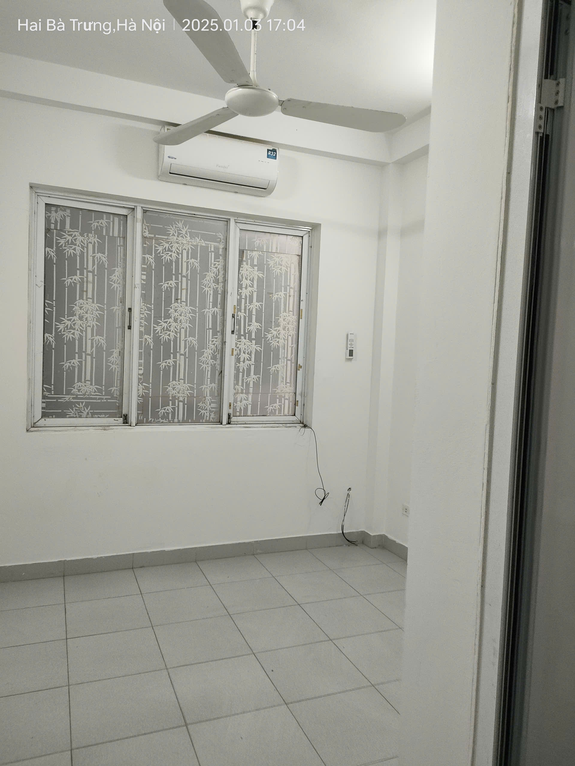 Cho thuê gấp giá rẻ căn hộ chung cư HH Linh Đàm 50m, tầng 2, 6.99 tr/th Hoàng Mai.