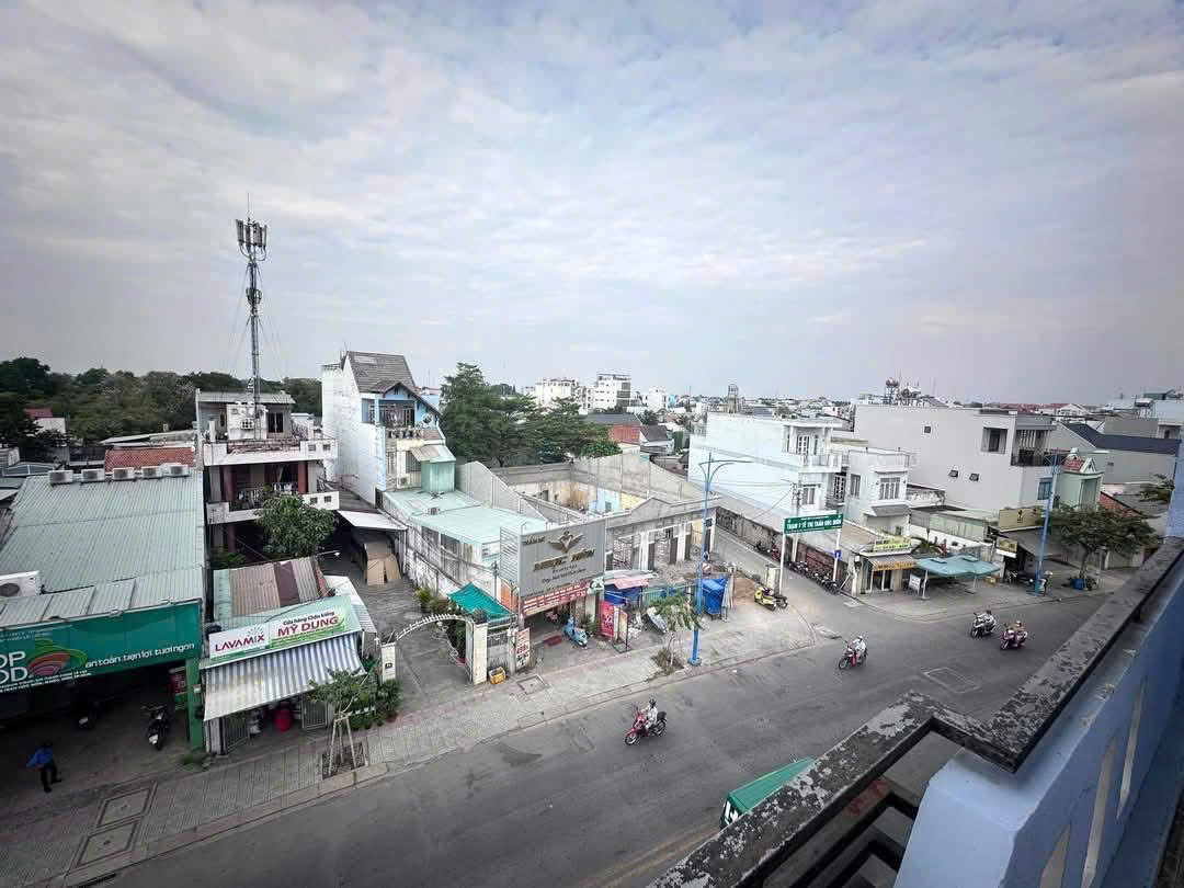 CCG – 2SHR – NHÀ & ĐẤT (10×35) THỊ TRẤN HÓC MÔN NHÀ 2 LẦU – GIÁ THƠM