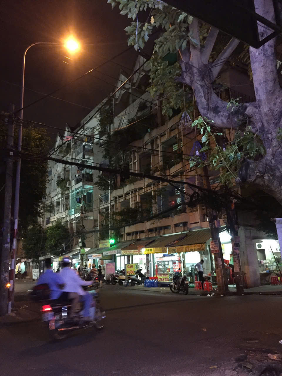 CHO THUÊ CĂN HỘ CHUNG CƯ – 83 VƯỜN LÀI, TÂN PHÚ