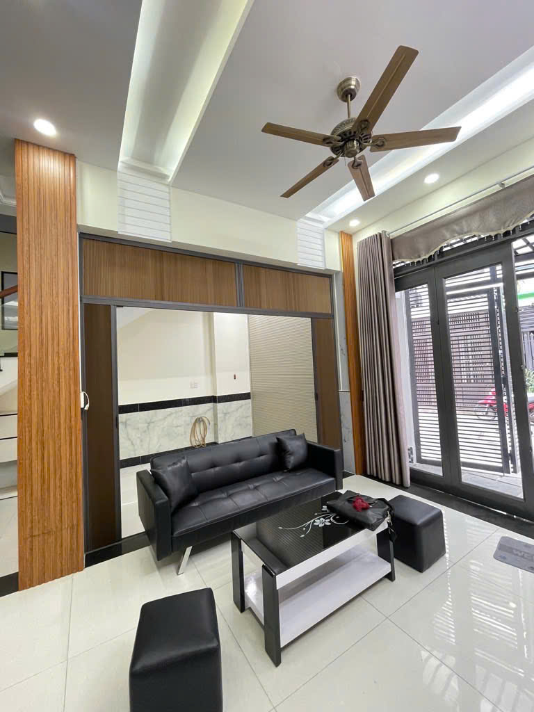 NHÀ 4 LẦU ĐẸP HIẾM – NGANG 7M – HẺM XE HƠI 8M – KHU NHÀ GIÀU CAO CẤP