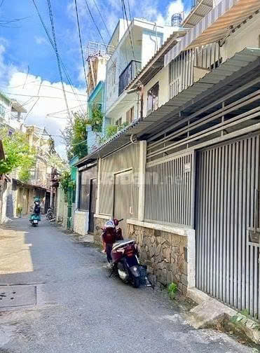 Cho thuê nhà nhỏ nguyên căn Phan Tây Hồ, Phường 7, Quận Phú Nhuận