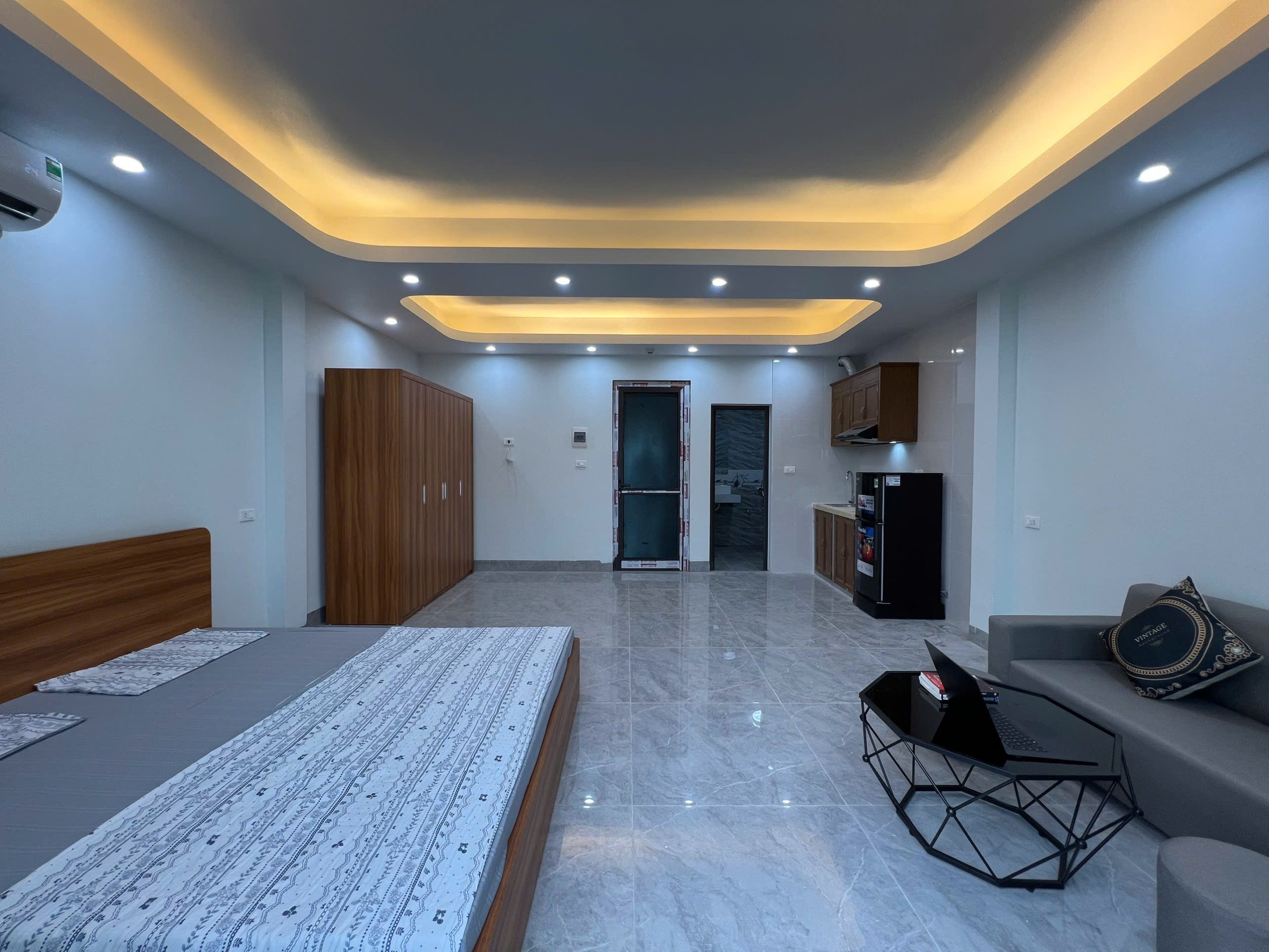 (Cực Hiếm) Căn hộ Studio cao cấp 35m2 mới khai trương ngõ 401 Cổ Nhuế – Ở được 5 người – Giá tốt