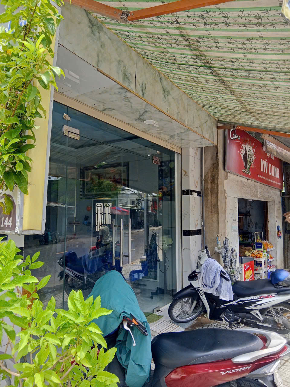 BÁN NHÀ MẶT TIỀN NGUYỄN THỊ THẢNH – HÓC MÔN – GIÁ CHỈ 6 TỶ