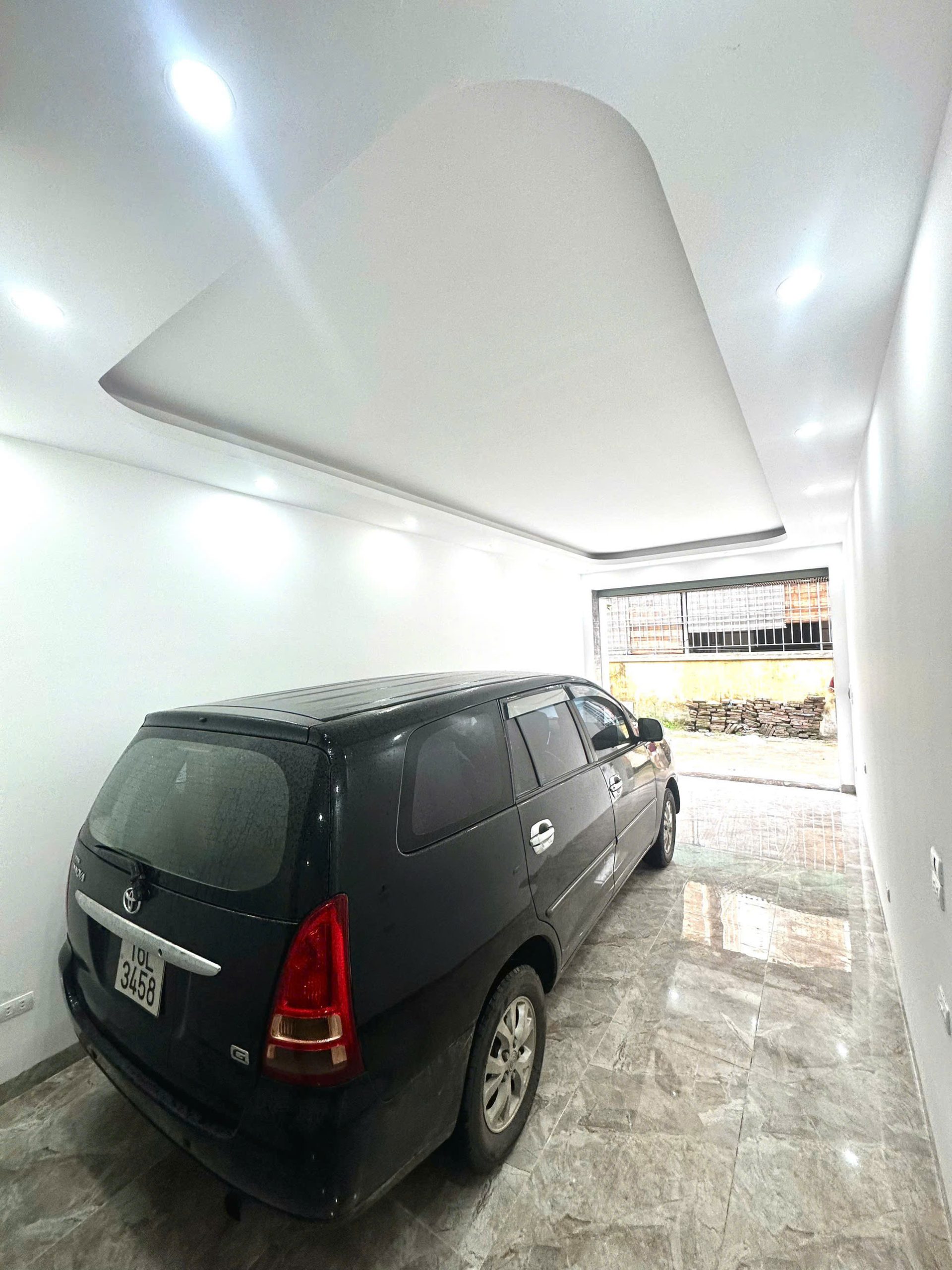 NHÀ MỚI Ô TÔ VÀO NHÀ Phố Ngọc Trì- Long Biên 45m2 X 6 Tầng, 8.3 tỷ. CÓ THƯƠNG LƯỢNG.