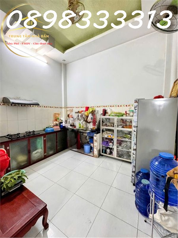 Bán nhà HXH 688/ Tân Kỳ Tân Quý, DT 4x11m, 2 lầu đúc, Gần Aeon Mall Tân Phú, P. Bình Hưng Hòa, Q. Bình Tân