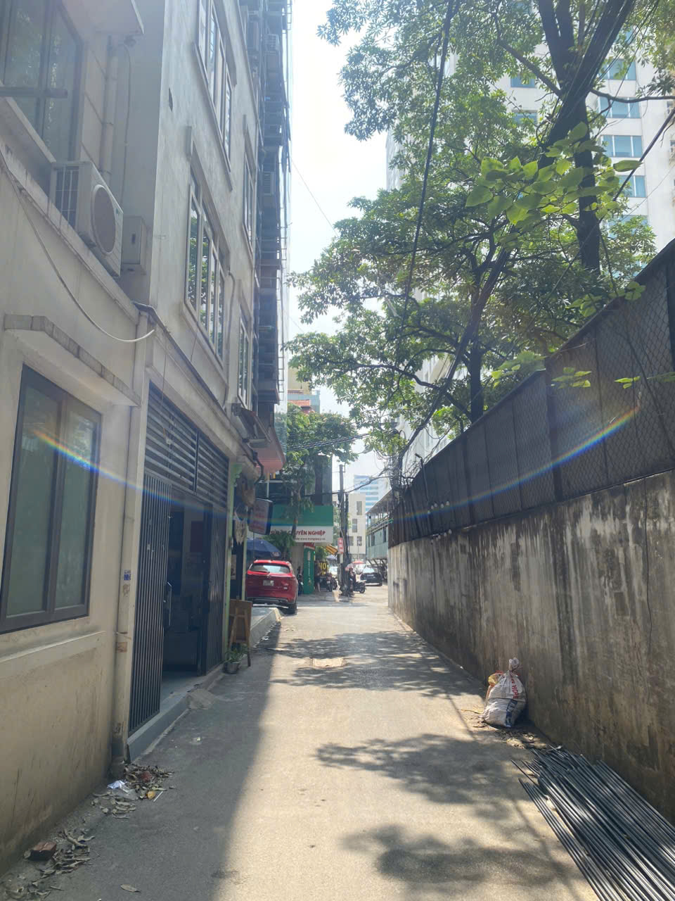 Nhà Nghĩa Tân, Cầu Giấy, DT 96m, 3 tầng , mặt. tiền. 10 mét, thuận tiện kinh doanh.