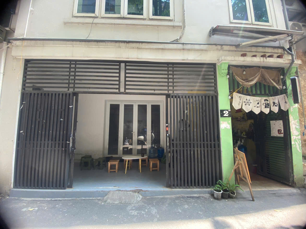 Nhà Nghĩa Tân, Cầu Giấy, DT 96m, 3 tầng , mặt. tiền. 10 mét, thuận tiện kinh doanh.