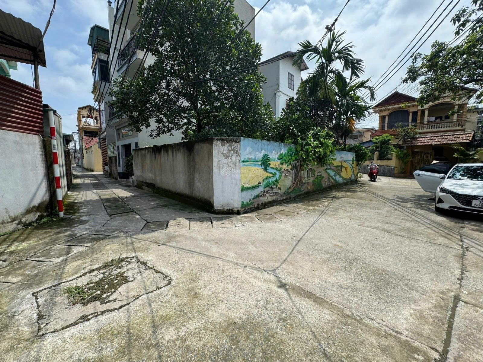 Chính chủ bán đất 18/34/341 Ỷ Lan, trước là Thôn Cự Đà, xã Đặng Xá, giờ là xã Thuận An.