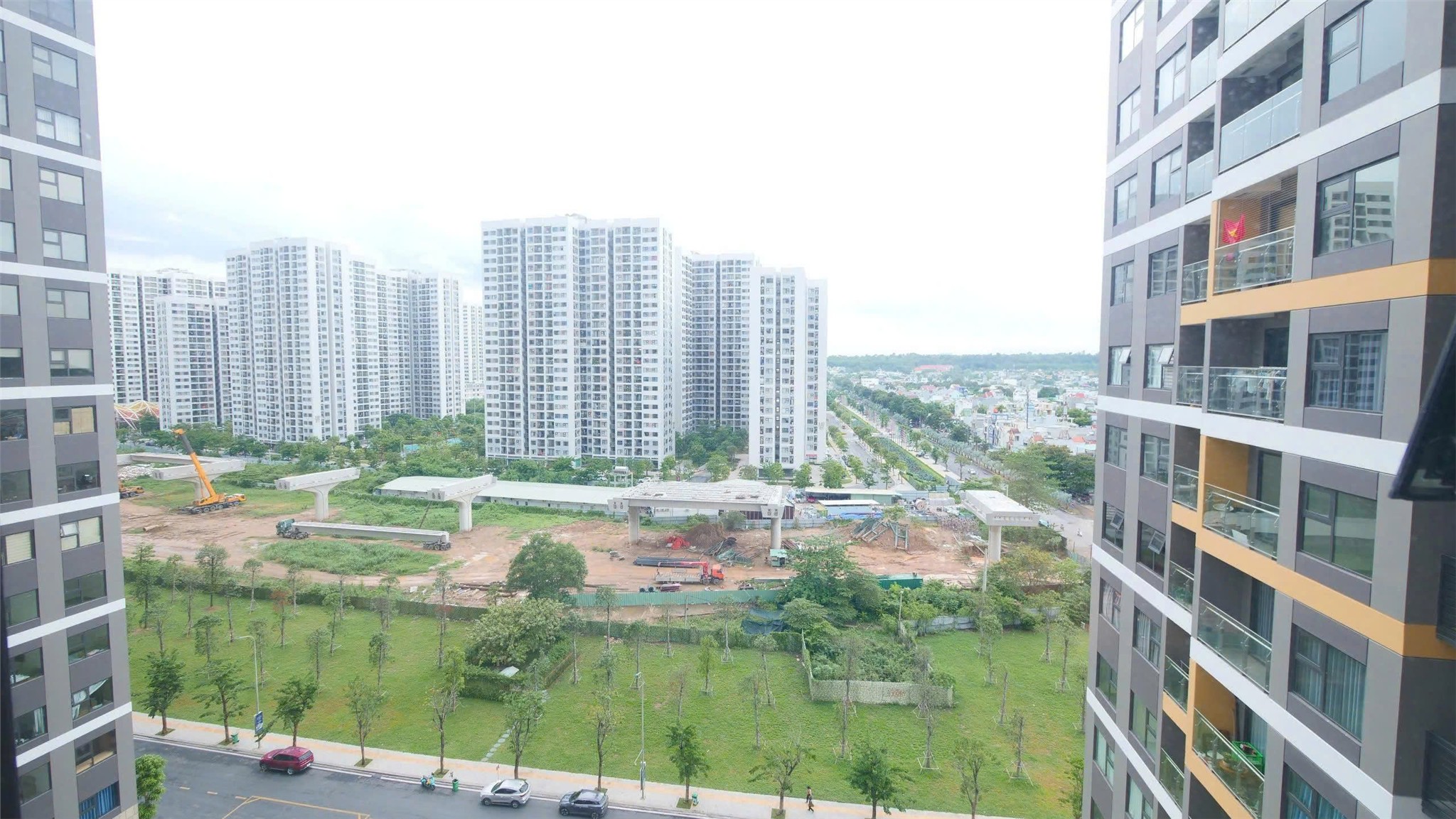 CĂN HỘ VIEW ĐẸP – GIÁ TỐT CẦN BÁN NHANH căn chung cư cao cấp VinHomes Grand park tp Thủ Đức