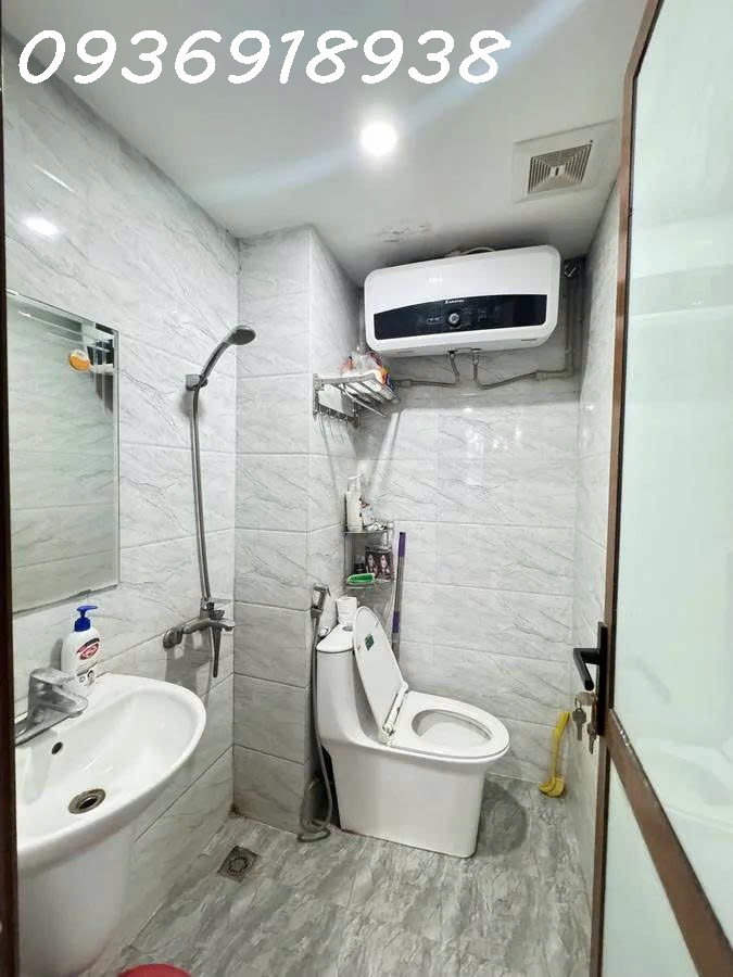Chỉ 63 tỷ-mặt phố Hàng Mã, Hoàn Kiếm, HN-100m2, mặt tiền siêu khủng 15m-lô góc-pháp lý chuẩn