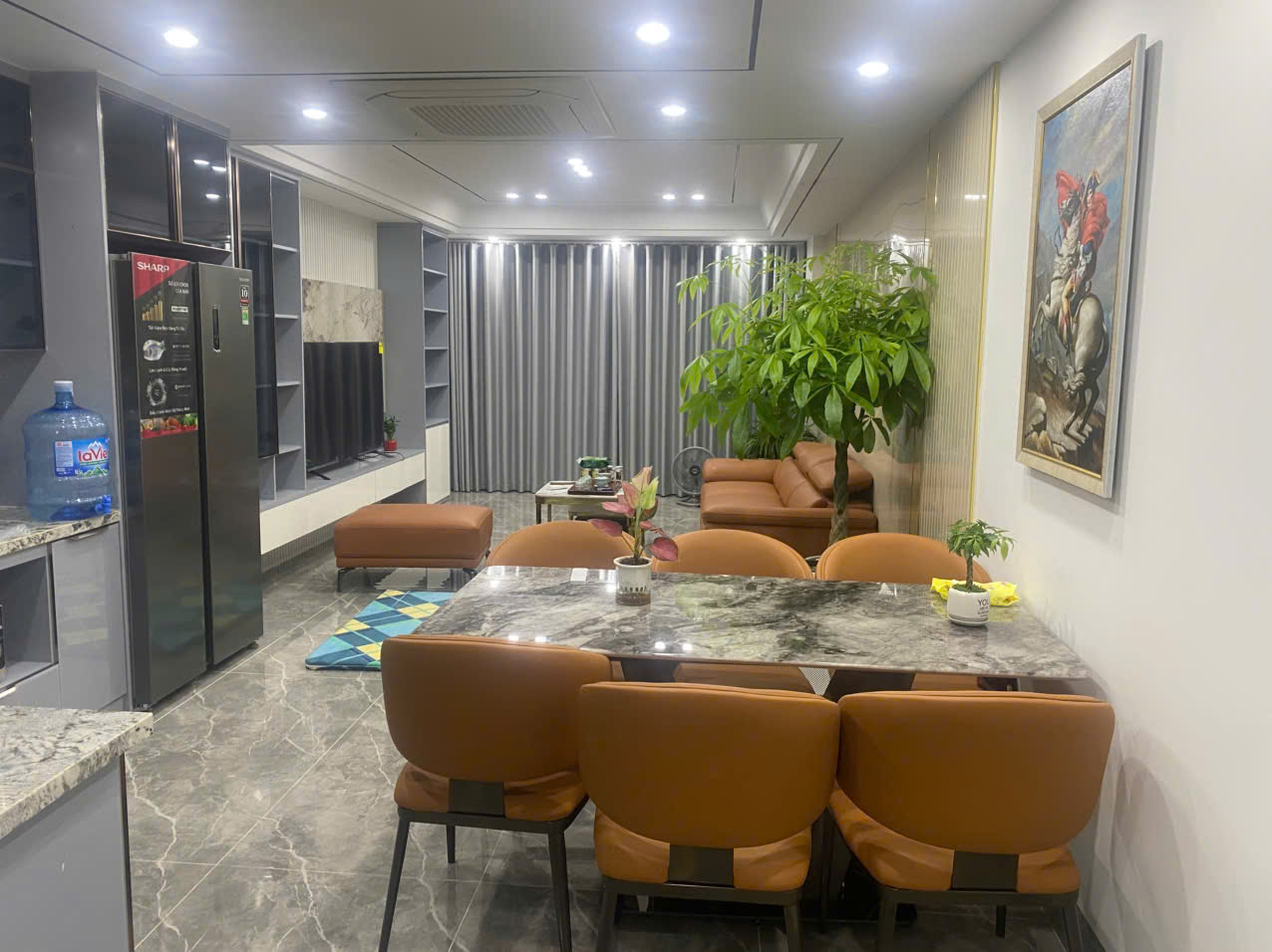 Chính chủ bán nhà Thạch Bàn 40m 6 tầng MT 4,5m ô tô, thang máy giá 8.9 tỷ