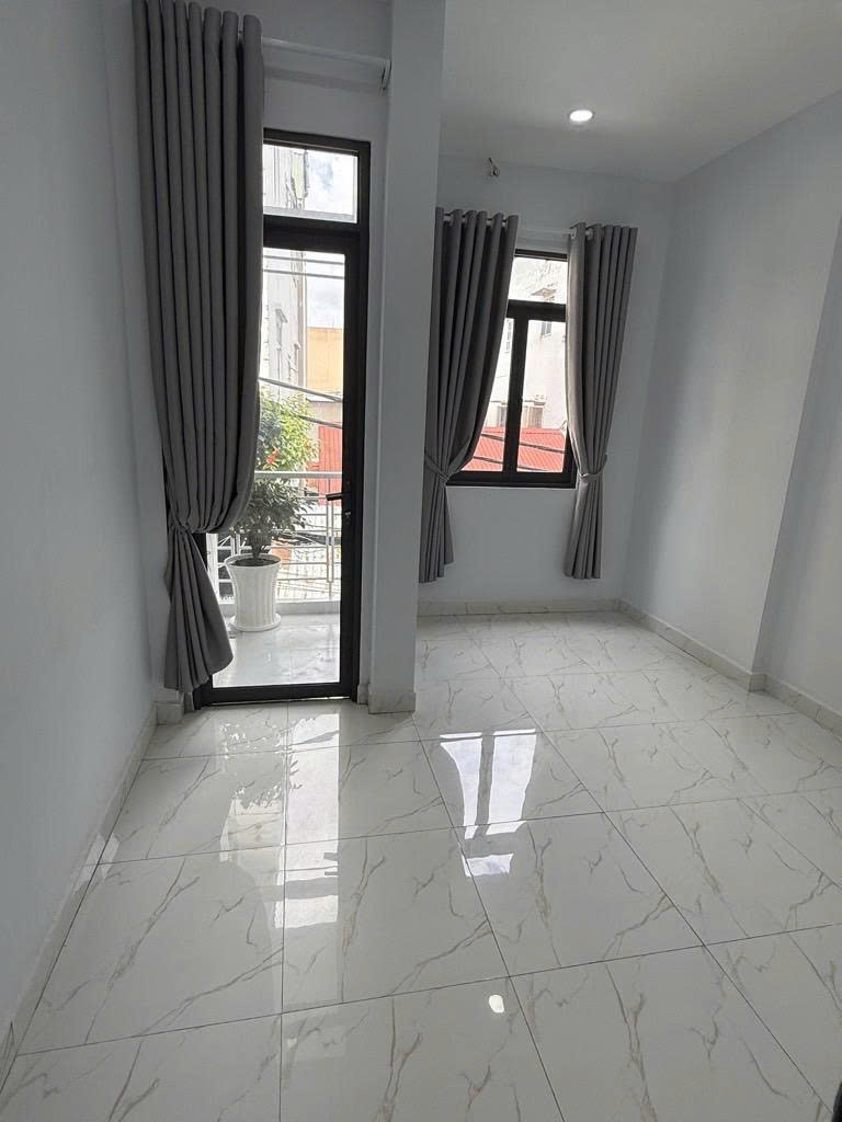 SIÊU PHẨM TÂN BÌNH 2 MẶT HẺM – HXH – 3 TẦNG – 42M2 – 4PN – VỊ TRÍ CỰC ĐẸP – CHỈ 4.98 TỶ