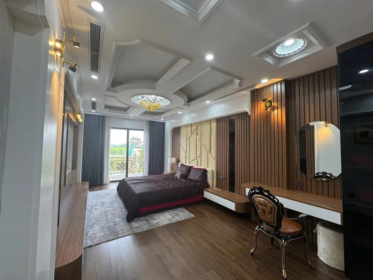 NHÀ MỚI- ĐẸP MẶT Phố Tân Thụy 65m2 8 tầng- THANG MÁY VỈA HÈ KINH DOANH Ô TÔ VÀO NHÀ X 21.6 tỷ.