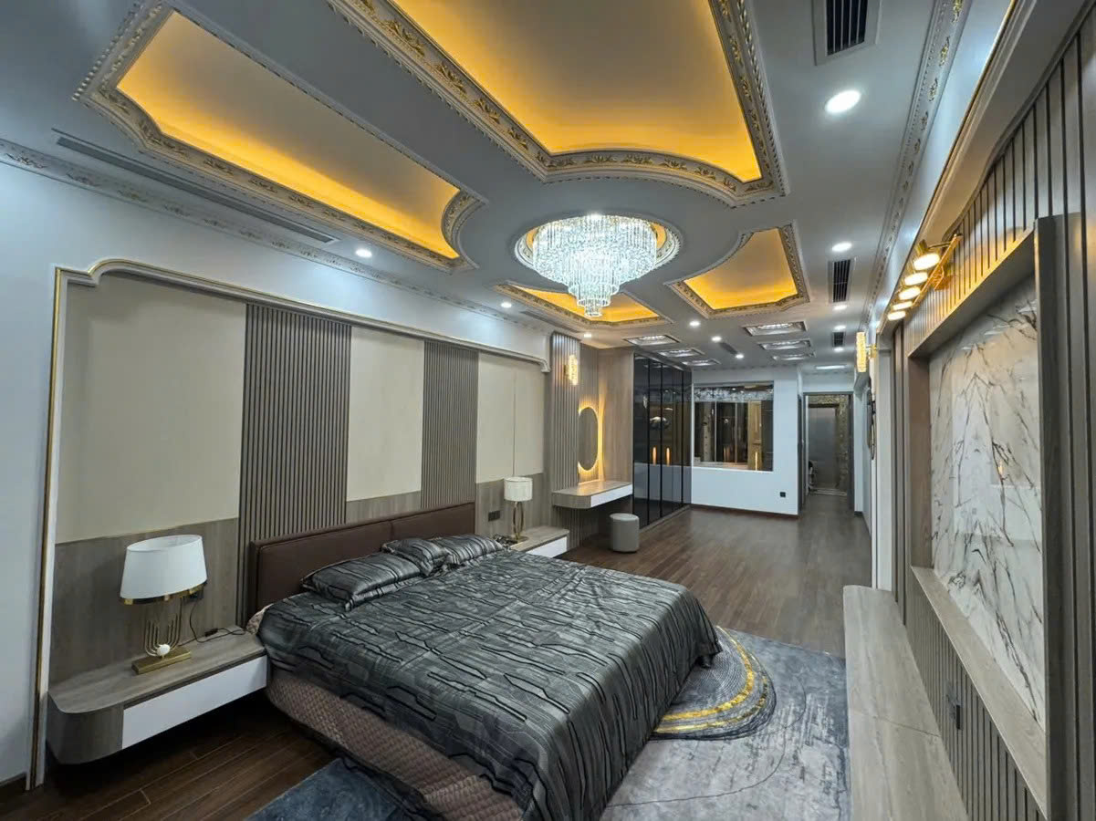 NHÀ MỚI- ĐẸP MẶT Phố Tân Thụy 65m2 8 tầng- THANG MÁY VỈA HÈ KINH DOANH Ô TÔ VÀO NHÀ X 21.6 tỷ.
