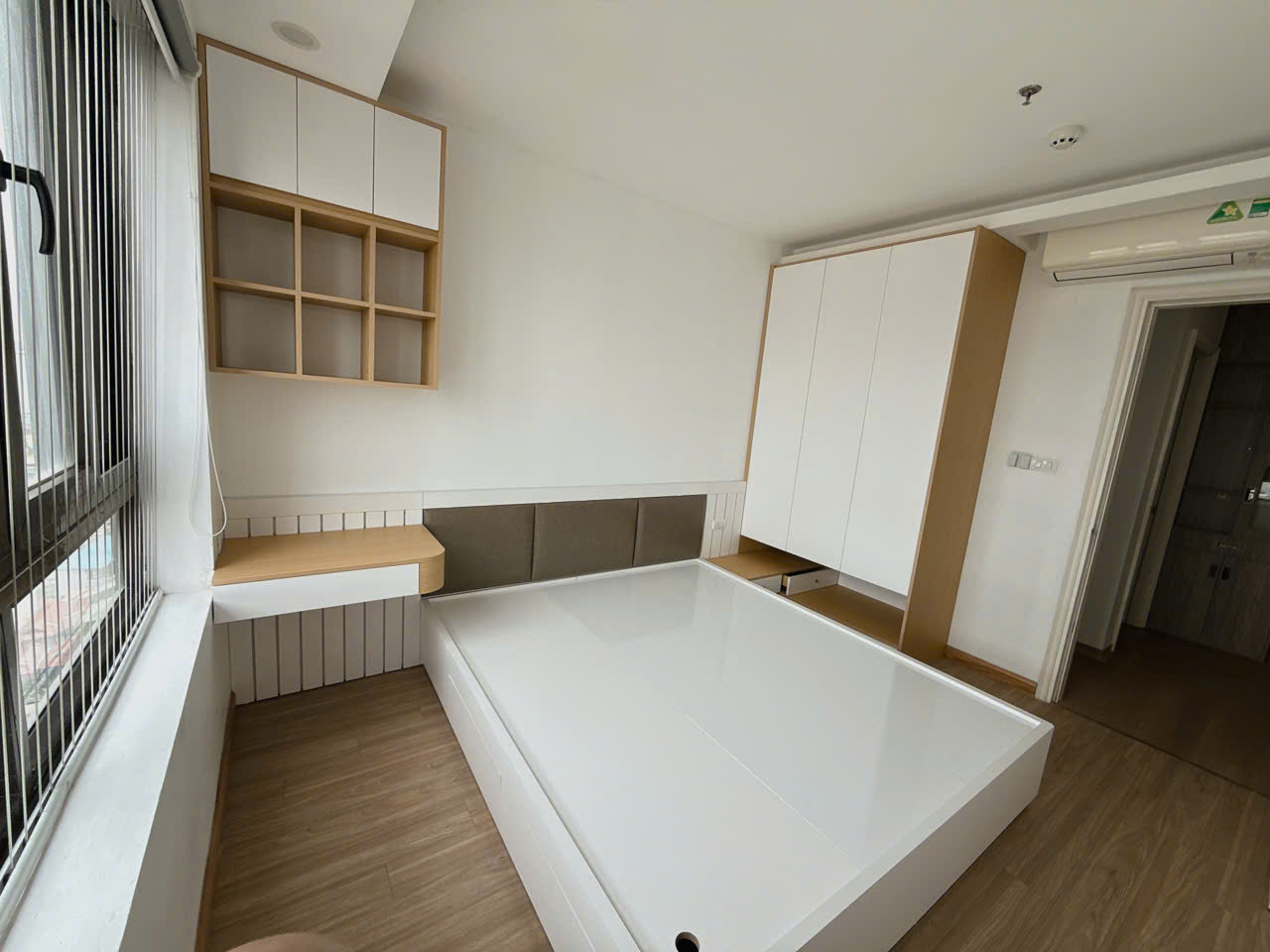 Chính chủ cho thuê căn hộ 75m2 tòa Liễu Giai Tower, số 26 phố Liễu Giai, full nội thất