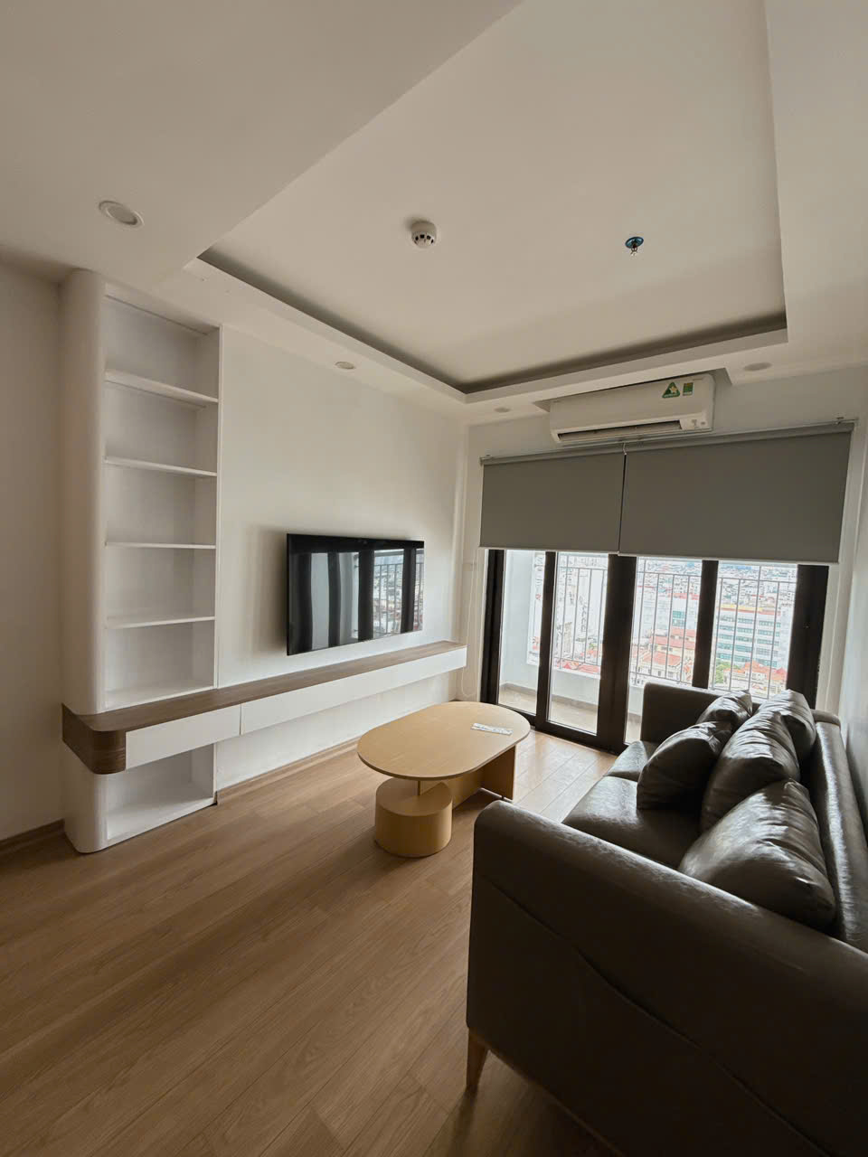 Chính chủ cho thuê căn hộ 75m2 tòa Liễu Giai Tower, số 26 phố Liễu Giai, full nội thất