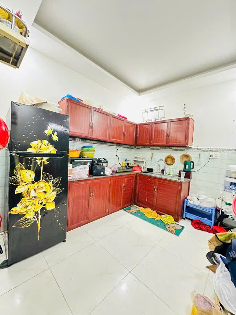 Bán Nhà Hẻm Huỳnh Tấn Phát, Nhà Bè: 48m2, 3 Tầng, 3PN, Giá Chỉ 3.6 Tỷ, Sổ Đỏ