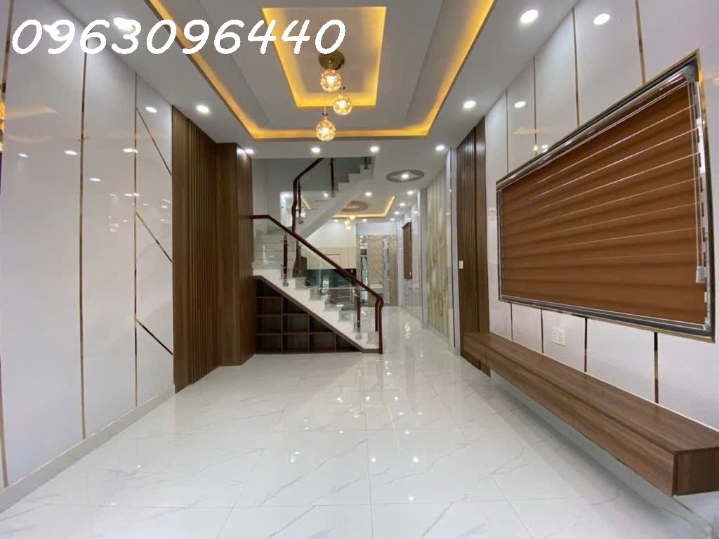 Bán nhà VIp Huỳnh Thị Đồng Nhà Bè Đường 20m Nhà 4 Tầng