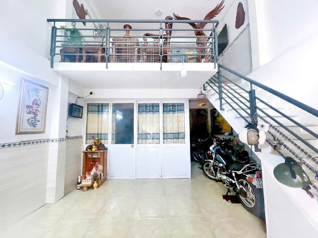 HIẾM – PHẠM VĂN ĐỒNG – NGAY CV GIA ĐỊNH – GÒ VẤP – HXT 6M GẦN MT – 60m2 (5×12) 4 TẦNG – KINH DOANH, VP