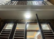 Nhà Ngoại Giao Đoàn 34.9m, 5 tầng nhà mới cong, 5 phút ra Hồ Tây lộng gió.
