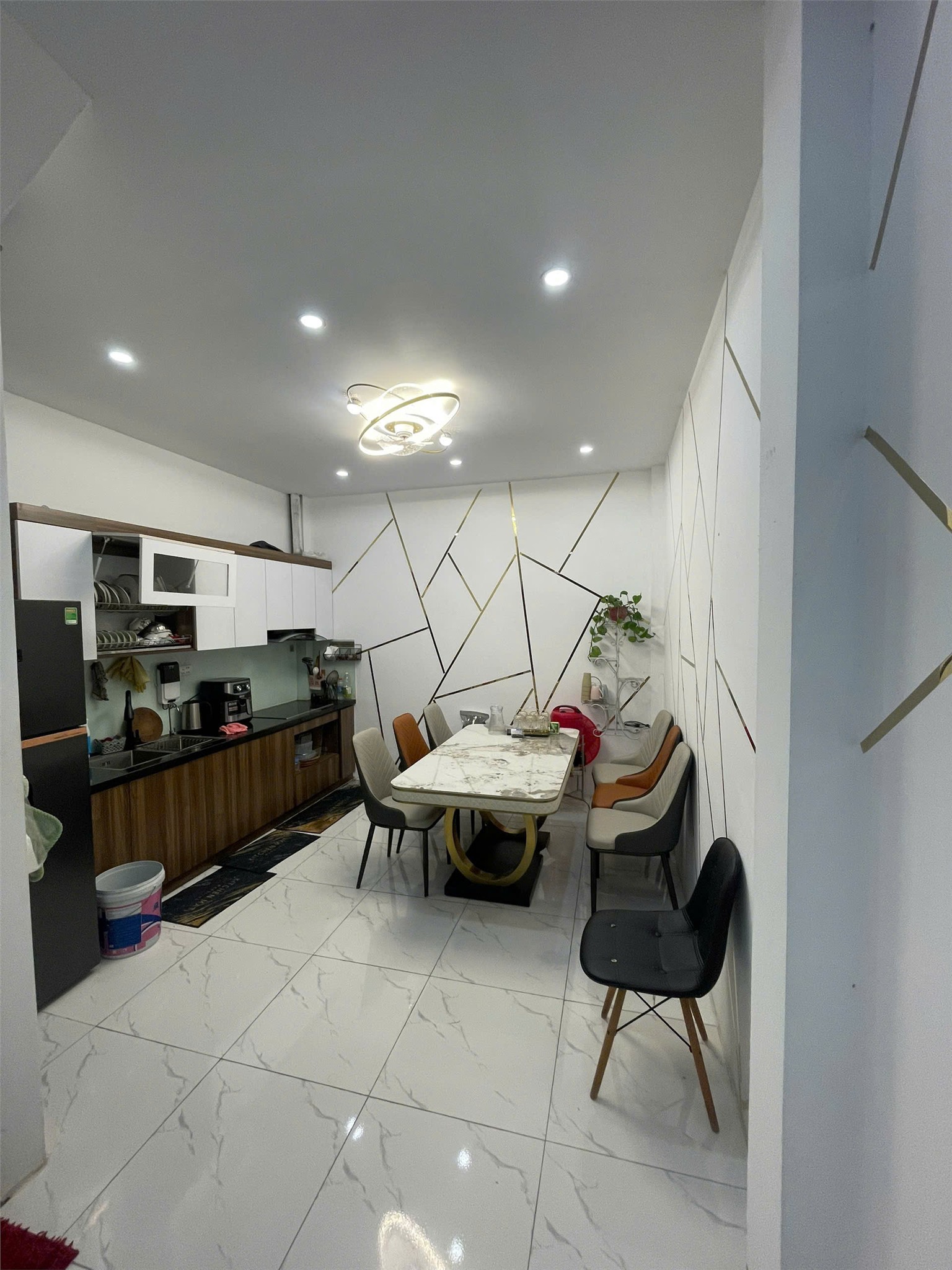 NHÀ VỊ TRÍ ĐẸP- GIÁ TỐT CẦN BÁN NHANH CĂN NHÀ FULL NỘI THẤT tại huyện Quốc Oai, TP Hà Nội