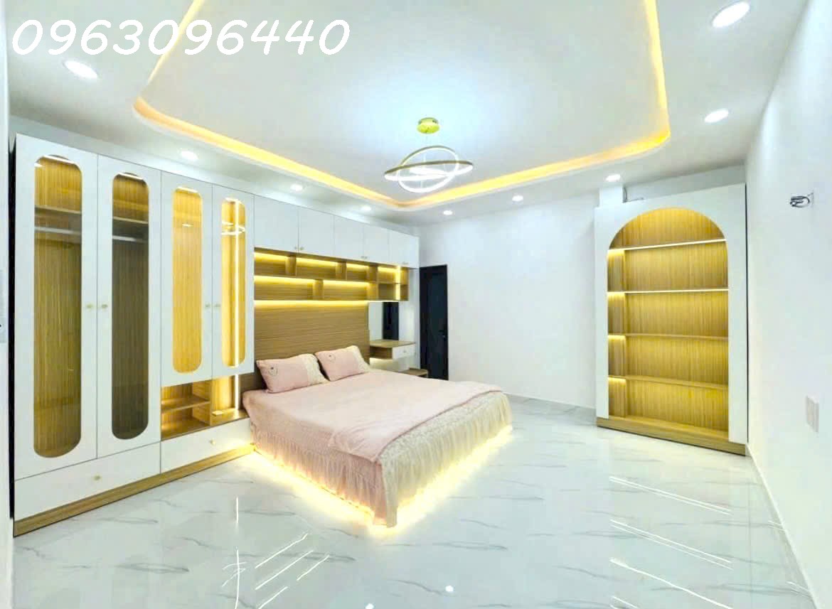 * NHÀ HẺM HUỲNH TẤN PHÁT, Q7: 40M2, 4 TẦNG, 4PN, SỔ ĐỎ, GIÁ TỐT 4.9 TỶ
